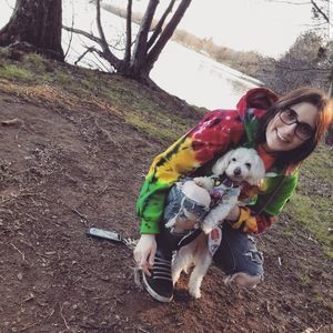 Meet your Posher, Hippie